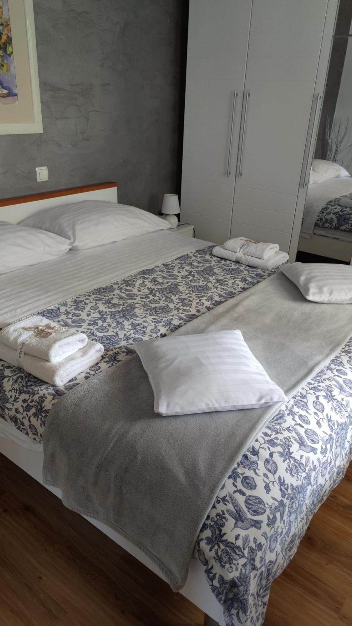 Apartman Breza Σίμπενικ Εξωτερικό φωτογραφία